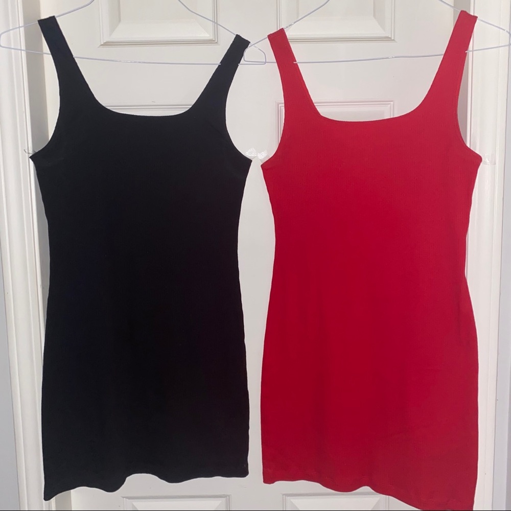 2 medium bodycons - Picture 2 of 4